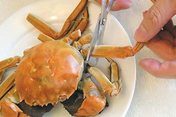 螃蟹的吃法? 螃蟹的吃法剥法视频!