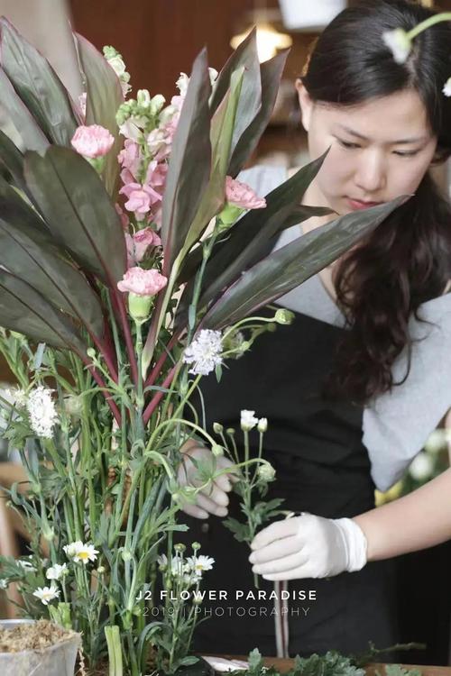 没学过花艺如何考花艺证? 没学过花艺如何考花艺证书!