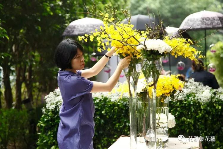 上海花园花艺师待遇如何? 上海花园花艺师待遇如何啊!