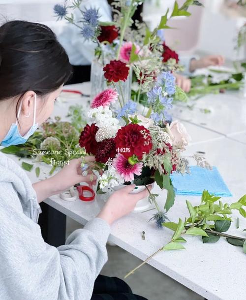 如何上好一节花艺课? 如何上好一节花艺课心得体会!