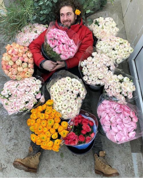 花艺师如何直播卖花的话术? 卖花的直播语言!