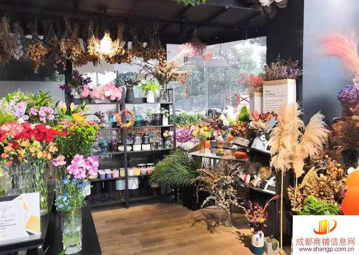 如何低成本做花艺店赚钱? 如何低成本做花艺店赚钱呢!