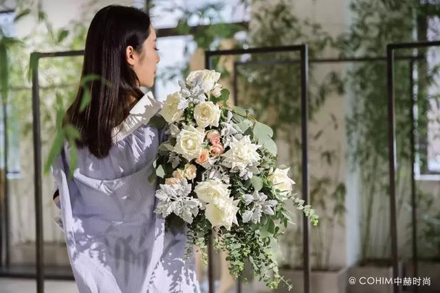 花艺师如何练手指灵活视频? 花艺师如何练手指灵活视频教程!